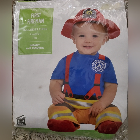 First Fireman Baby Costume 6-12 months - Picture 2 of 4